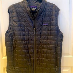 Patagonia men’s vest